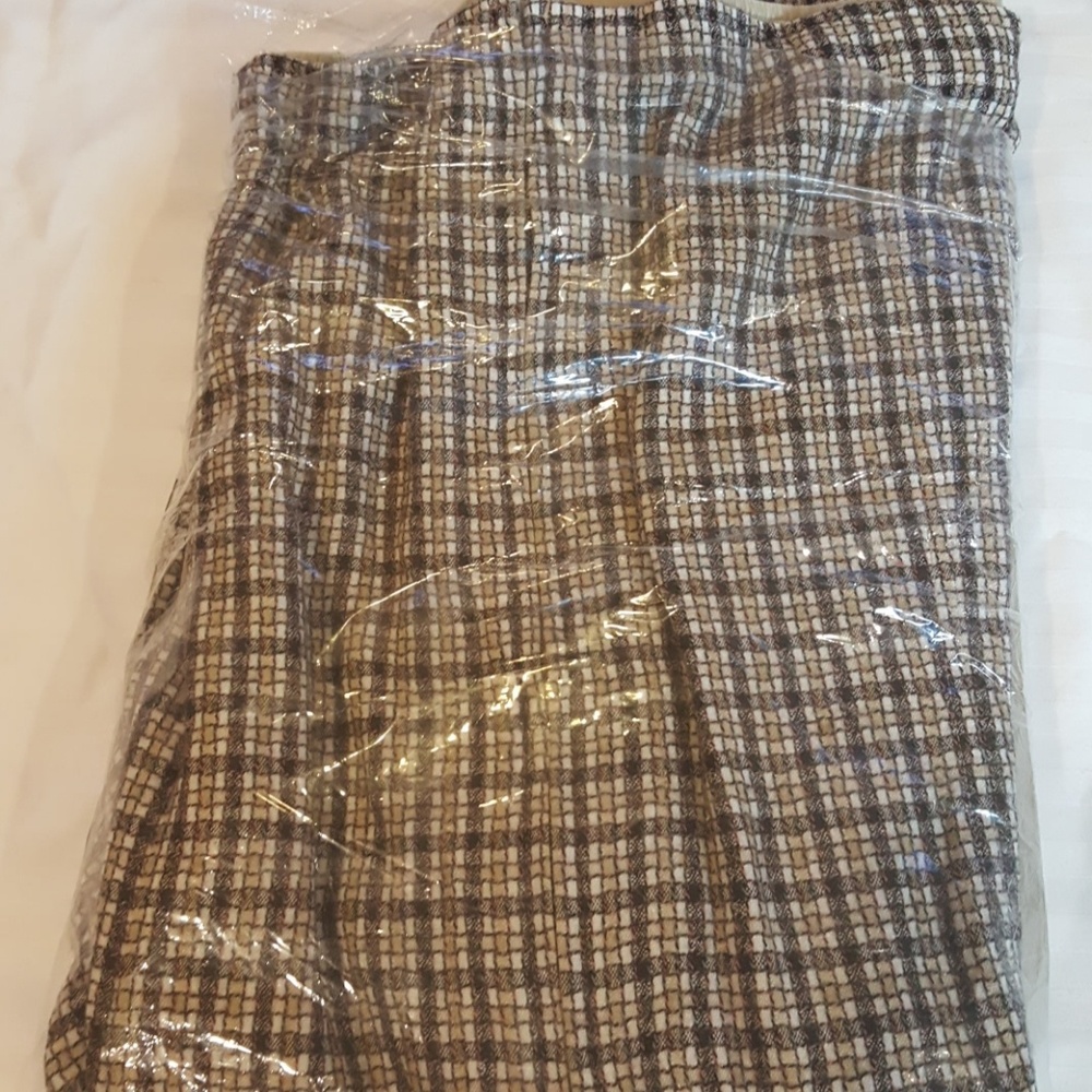 Mens brand new with tags flannel shirt zippered front Nwt 100% Cotton - Picture 3 of 3